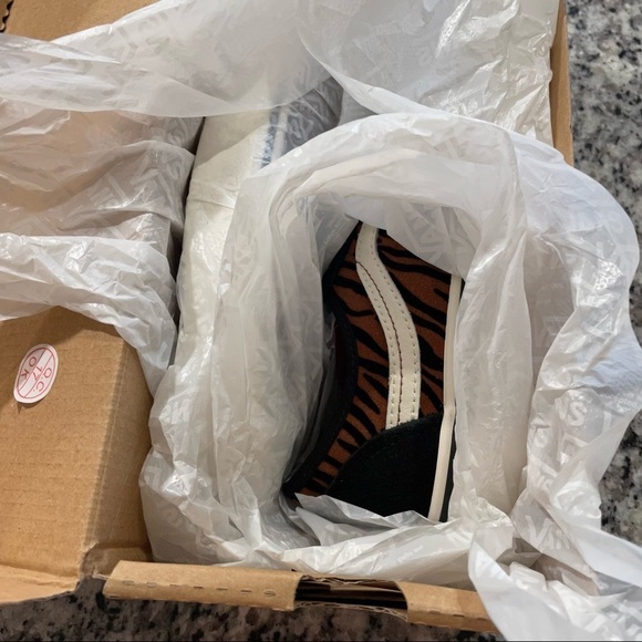 NWT Vans Animal Stripes Style 36 Decon SF Sneakers Low Top - Picture 5 of 5